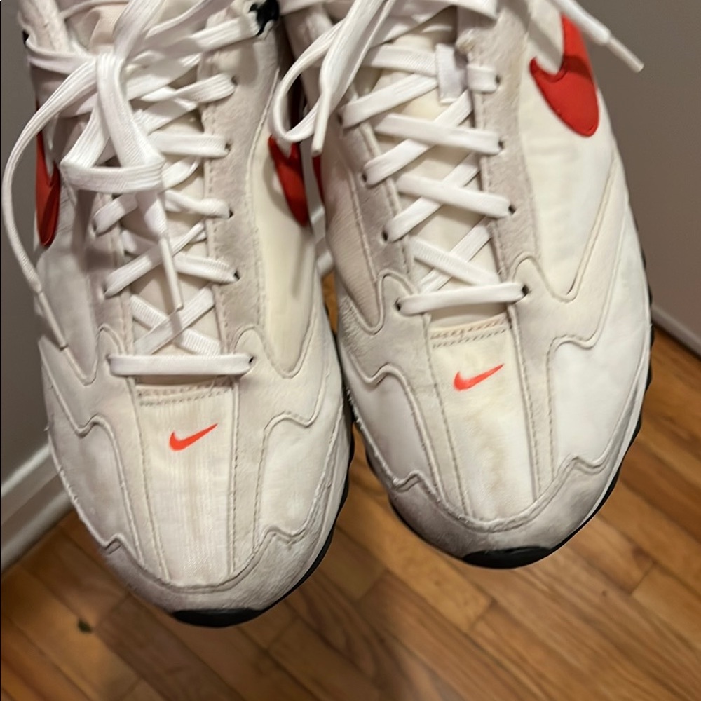 Nike Men’s Air Max Dawn Casual Sneakers - Picture 4 of 8